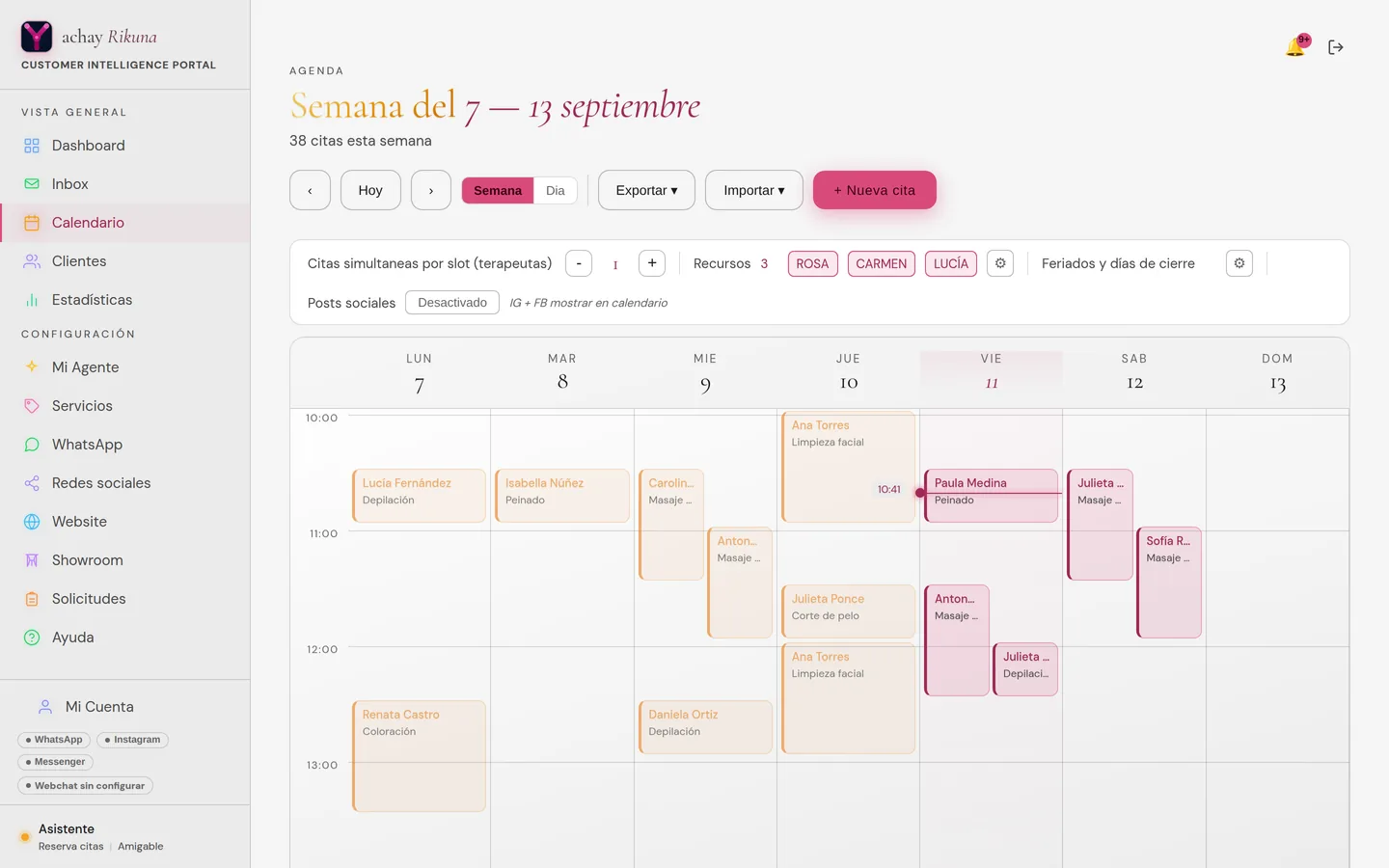 Calendario en Rikuna: las citas del día por persona del salón, con servicio, duración y cliente.